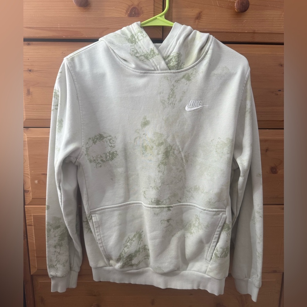 Nike White and Green Patterned Hoodie Boys XL